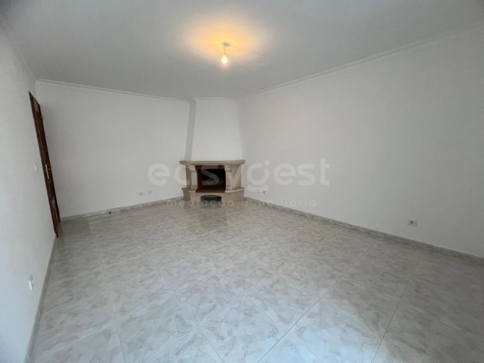 Apartamento T2 para Venda em Alhos Vedros Foto 7