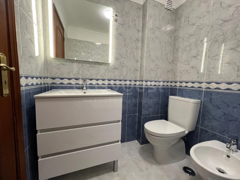 Apartamento T2 para Venda em Alhos Vedros Foto 11