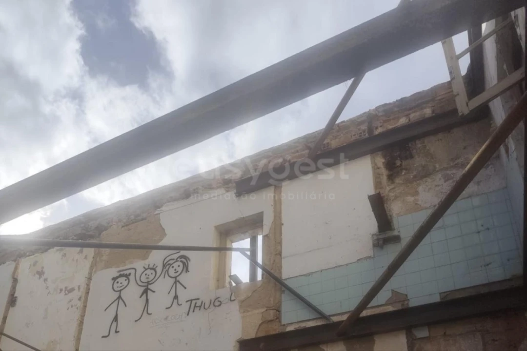 Prédio para Venda em Setubal (São Sebastião) Foto 5