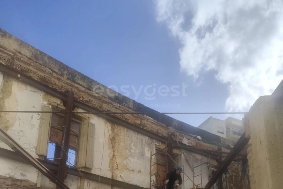 Prédio para Venda em Setubal (São Sebastião) Foto 10