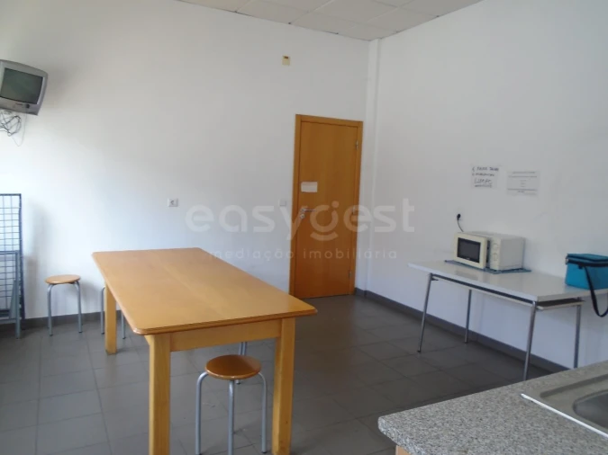 Armazém para Venda em Aljubarrota Foto 14