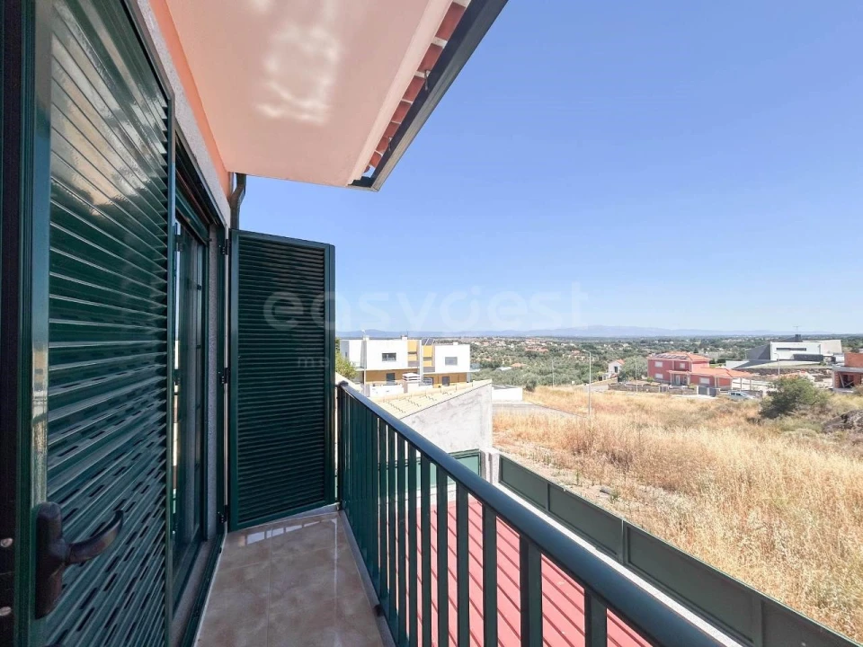 Moradia T4 para Venda em Castelo Branco Foto 54