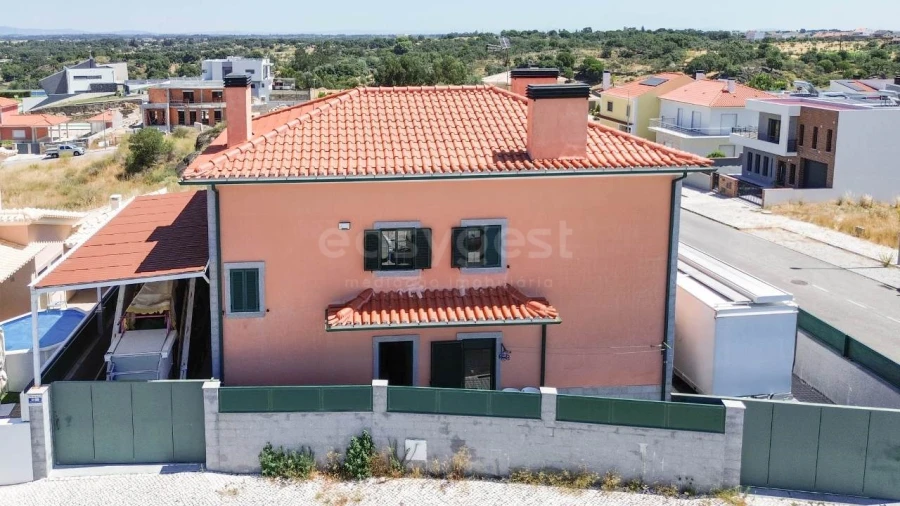 Moradia T4 para Venda em Castelo Branco