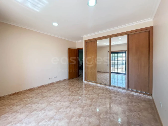 Moradia T4 para Venda em Castelo Branco Foto 39