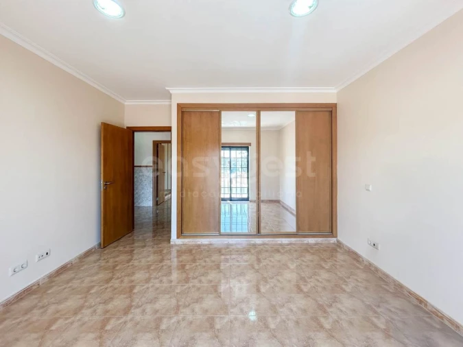 Moradia T4 para Venda em Castelo Branco Foto 40