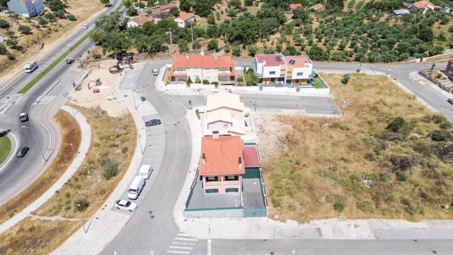 Moradia T4 para Venda em Castelo Branco Foto 75