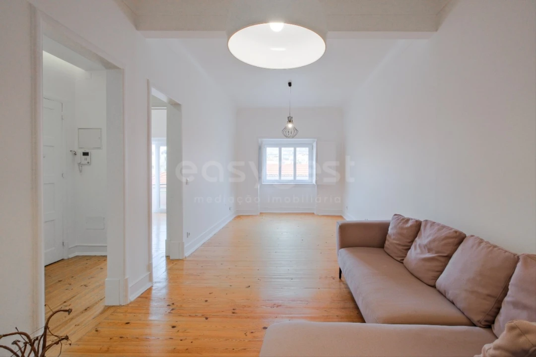 Apartamento T3 para Venda em Areeiro Foto 17