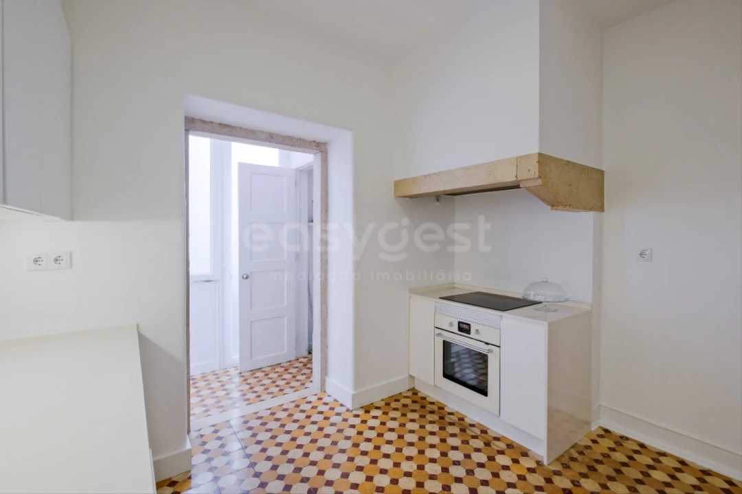 Apartamento T3 para Venda em Areeiro Foto 30