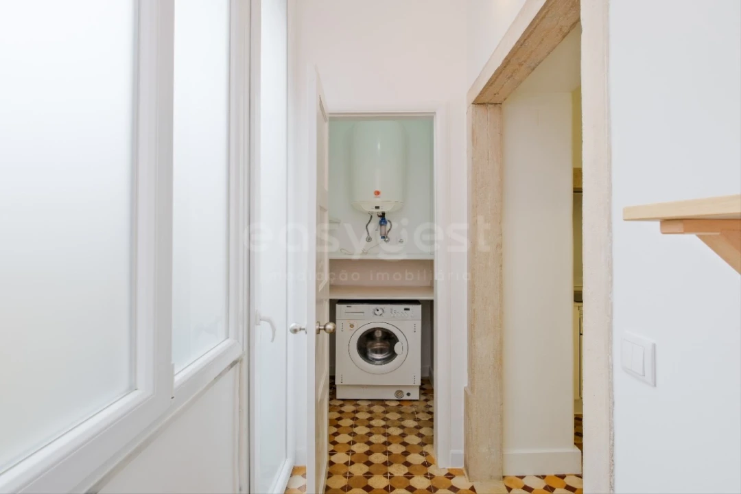 Apartamento T3 para Venda em Areeiro Foto 33