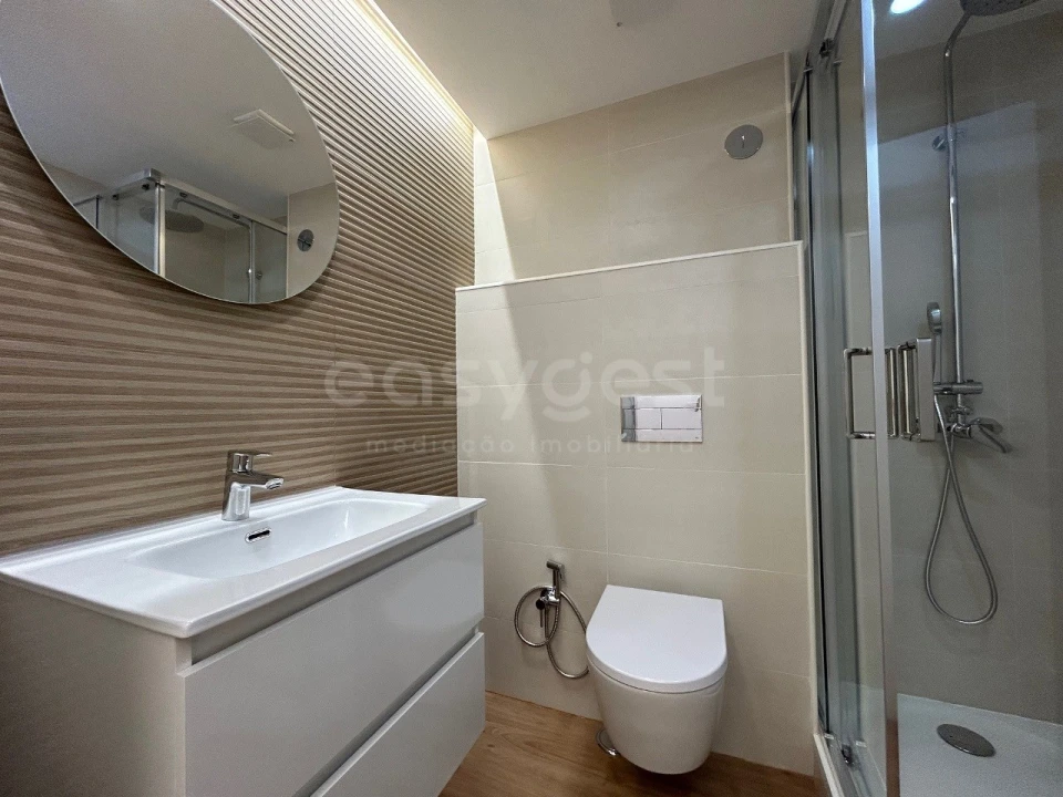 Apartamento T2 para Venda em São Domingos de Benfica Foto 18