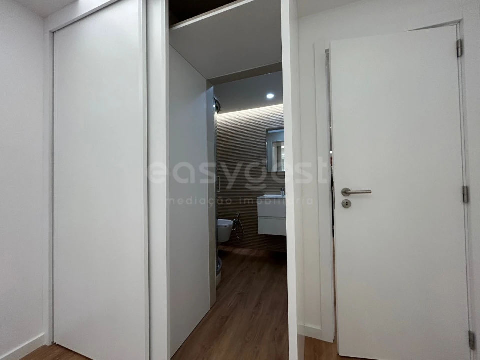 Apartamento T2 para Venda em São Domingos de Benfica Foto 20