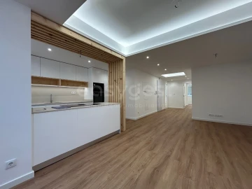 Apartamento T2 para Venda em São Domingos de Benfica