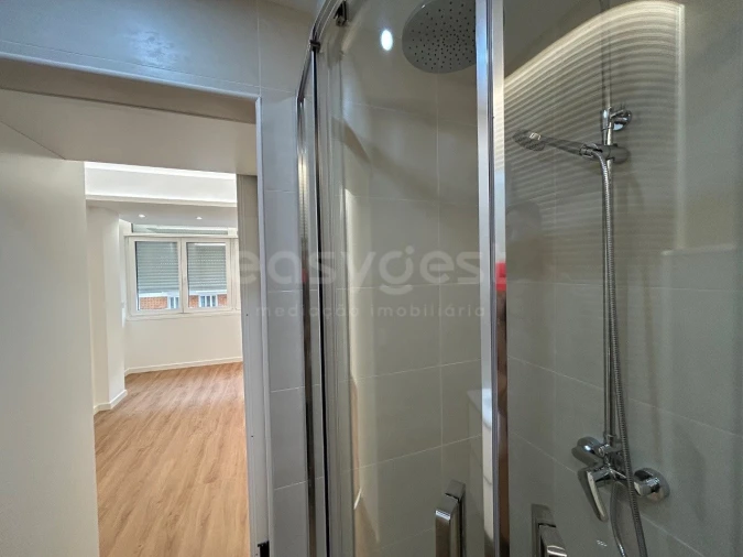 Apartamento T2 para Venda em São Domingos de Benfica Foto 19