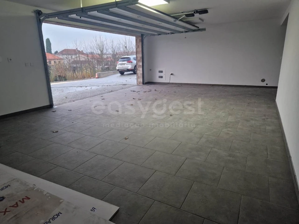 Moradia T3 para Venda em Arcos e Mogofores Foto 11