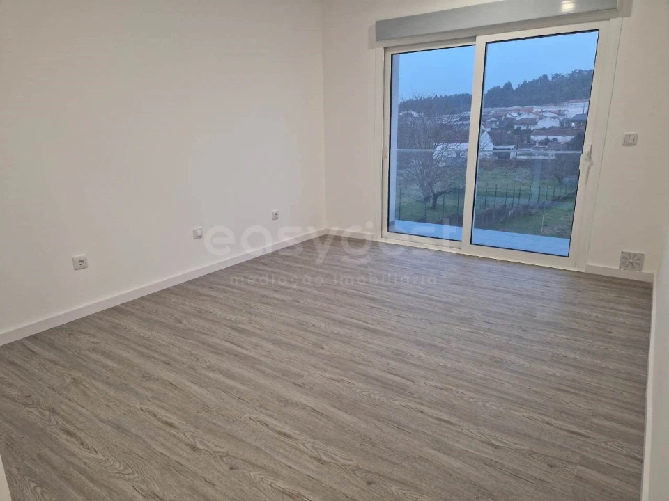 Moradia T3 para Venda em Arcos e Mogofores Foto 16