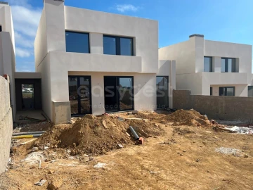 Moradia T4 para Venda em Mafra