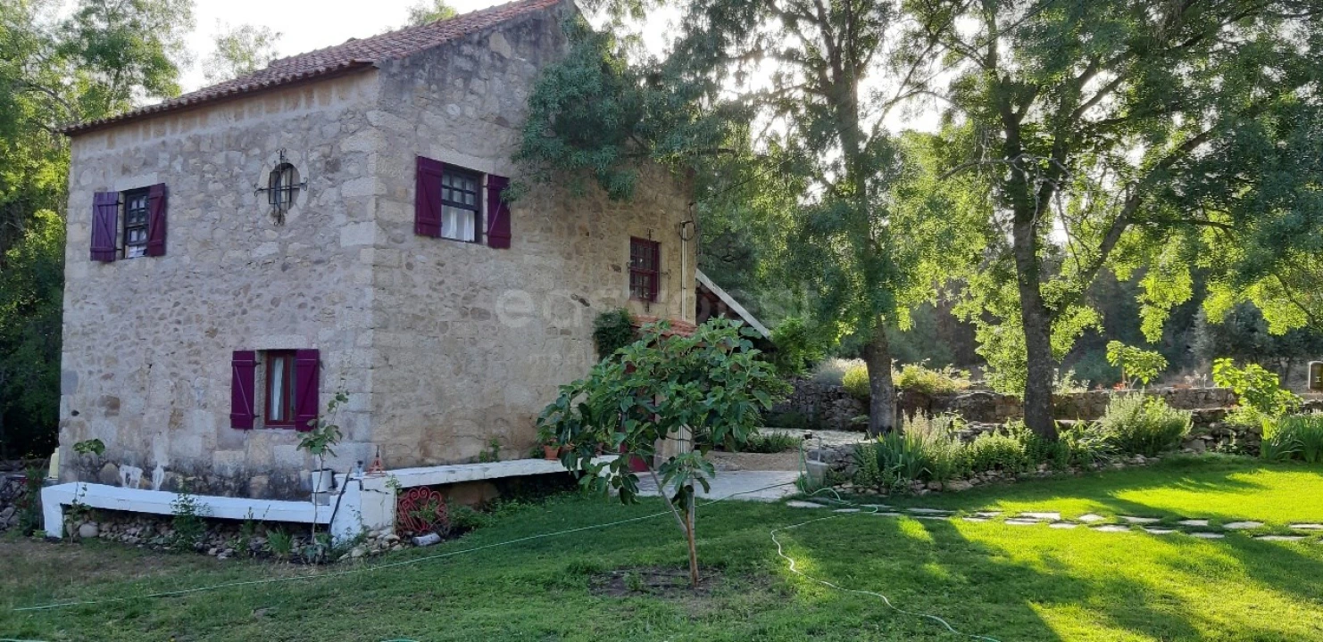 Quinta T5 para Venda em Alcains Foto 4