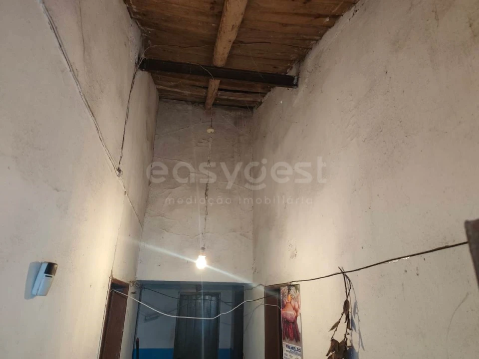 Moradia T2 para Venda em São João de Negrilhos Foto 16