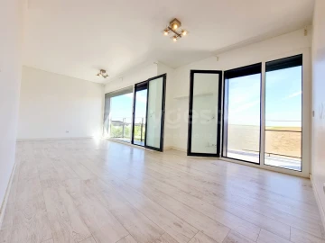 Apartamento T2 para Venda em Parque das Nações
