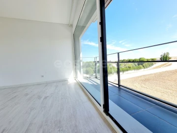 Apartamento T2 para Venda em Parque das Nações