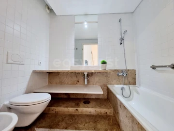 Apartamento T2 para Venda em Parque das Nações