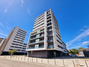 Apartamento T2 para Venda em Parque das Nações