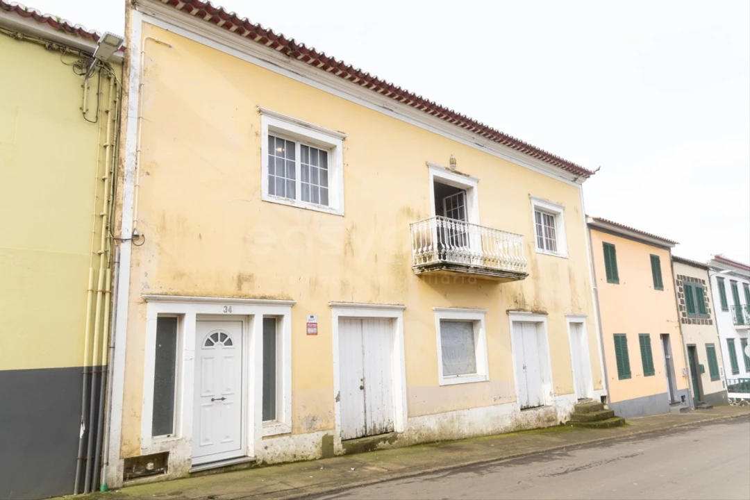 Moradia T3 para Venda em Santa Barbara Foto 1