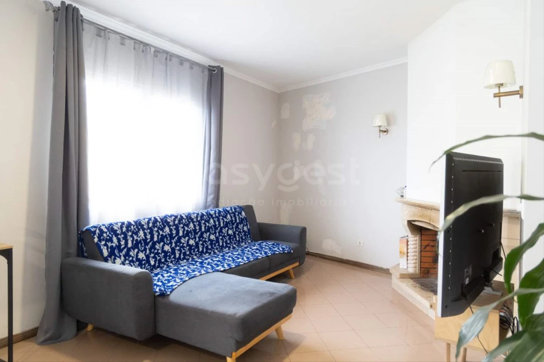 Moradia T3 para Venda em Santa Barbara Foto 7