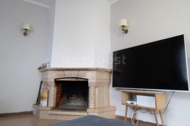 Moradia T3 para Venda em Santa Barbara Foto 10