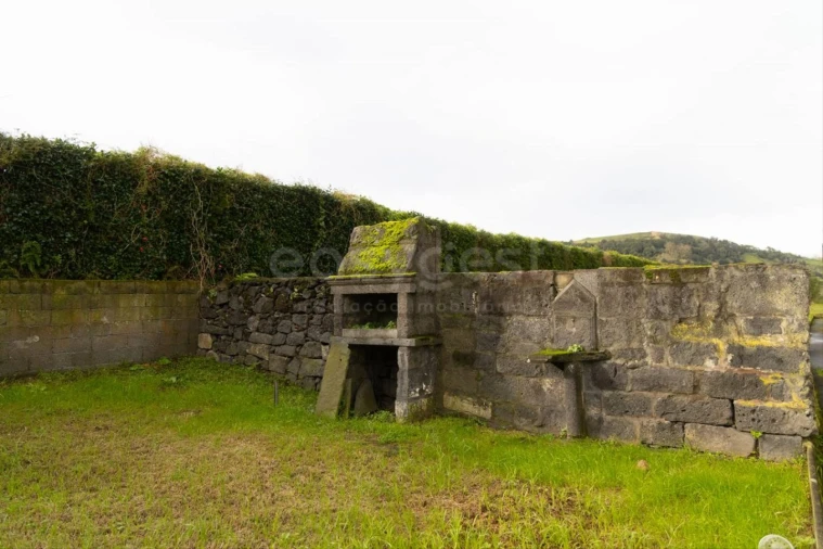 Moradia T3 para Venda em Santa Barbara Foto 27