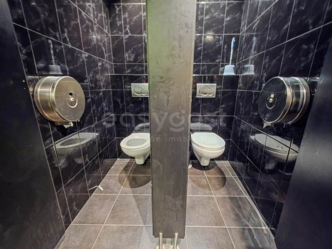 Prédio para Venda em Lagos (São Sebastião e Santa Maria) Foto 6