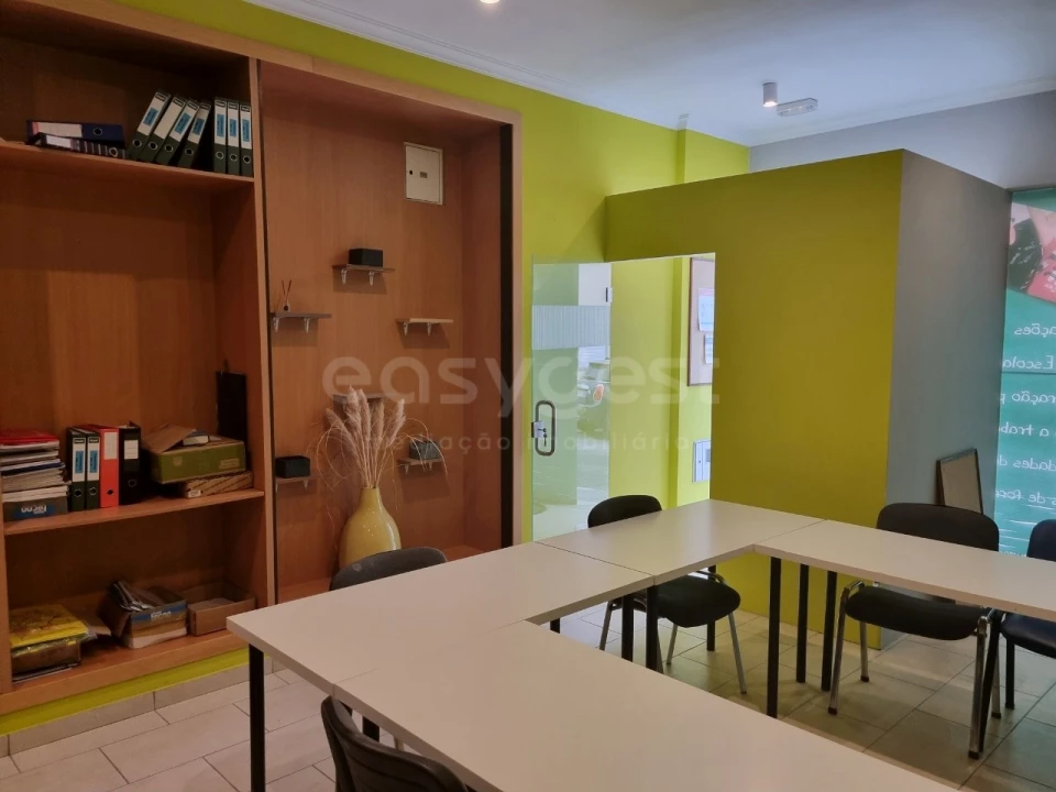 Loja para Venda em Beja (Santiago Maior e São João Baptista) Foto 6