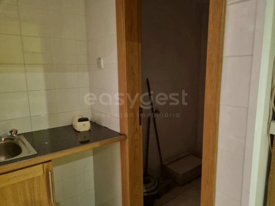 Loja para Venda em Beja (Santiago Maior e São João Baptista) Foto 7