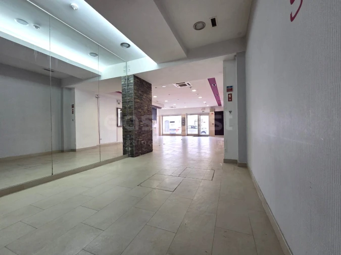 Loja para Arrendamento em Alto do Seixalinho, Santo André e Verderena Foto 3