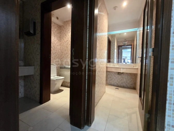 Loja para Arrendamento em Alto do Seixalinho, Santo André e Verderena Foto 4