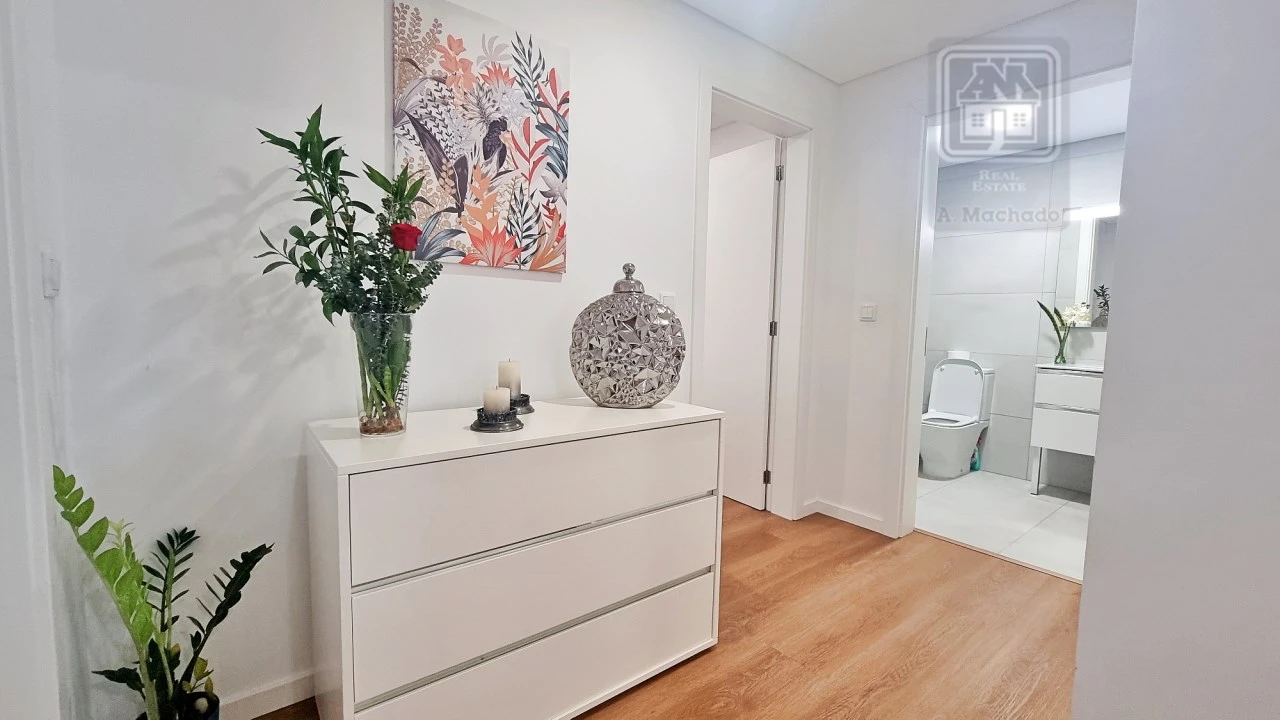 Apartamento T2 para Venda em Ponta Delgada (São José) Foto 17