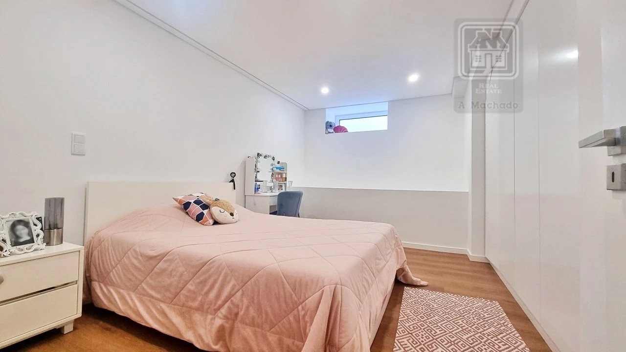 Apartamento T2 para Venda em Ponta Delgada (São José) Foto 23