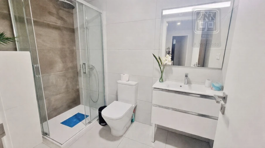 Apartamento T2 para Venda em Ponta Delgada (São José) Foto 18