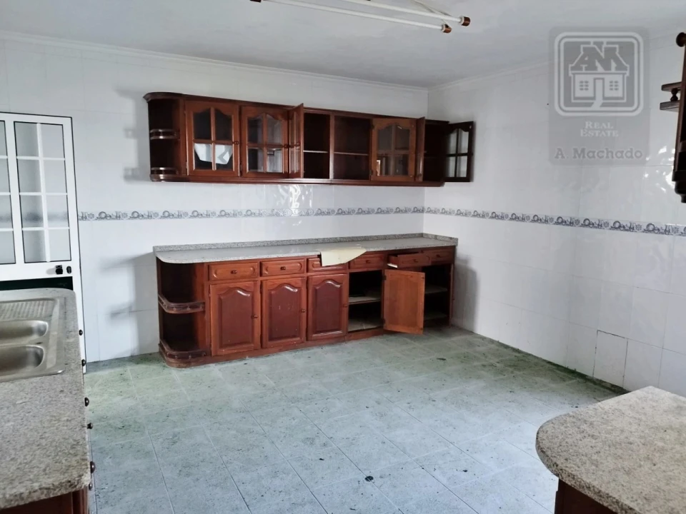 Moradia T4 para Venda em Velas (São Jorge) Foto 12