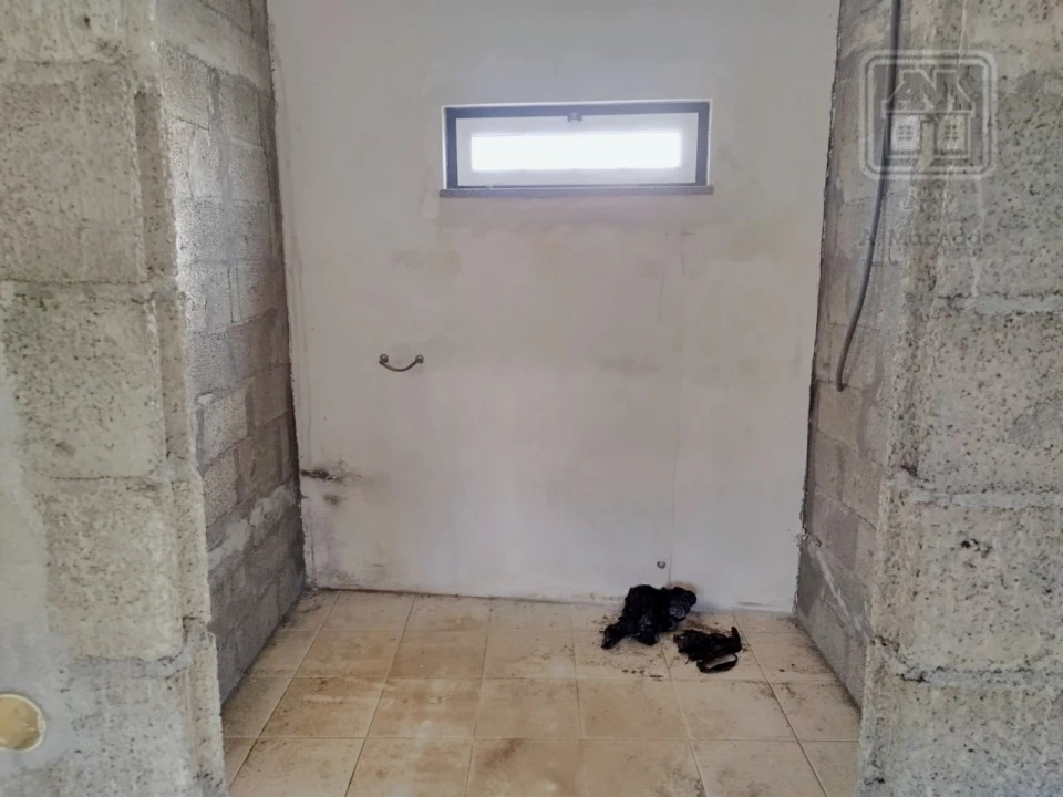 Moradia T4 para Venda em Velas (São Jorge) Foto 18