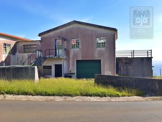 Moradia T4 para Venda em Velas (São Jorge) Foto 4