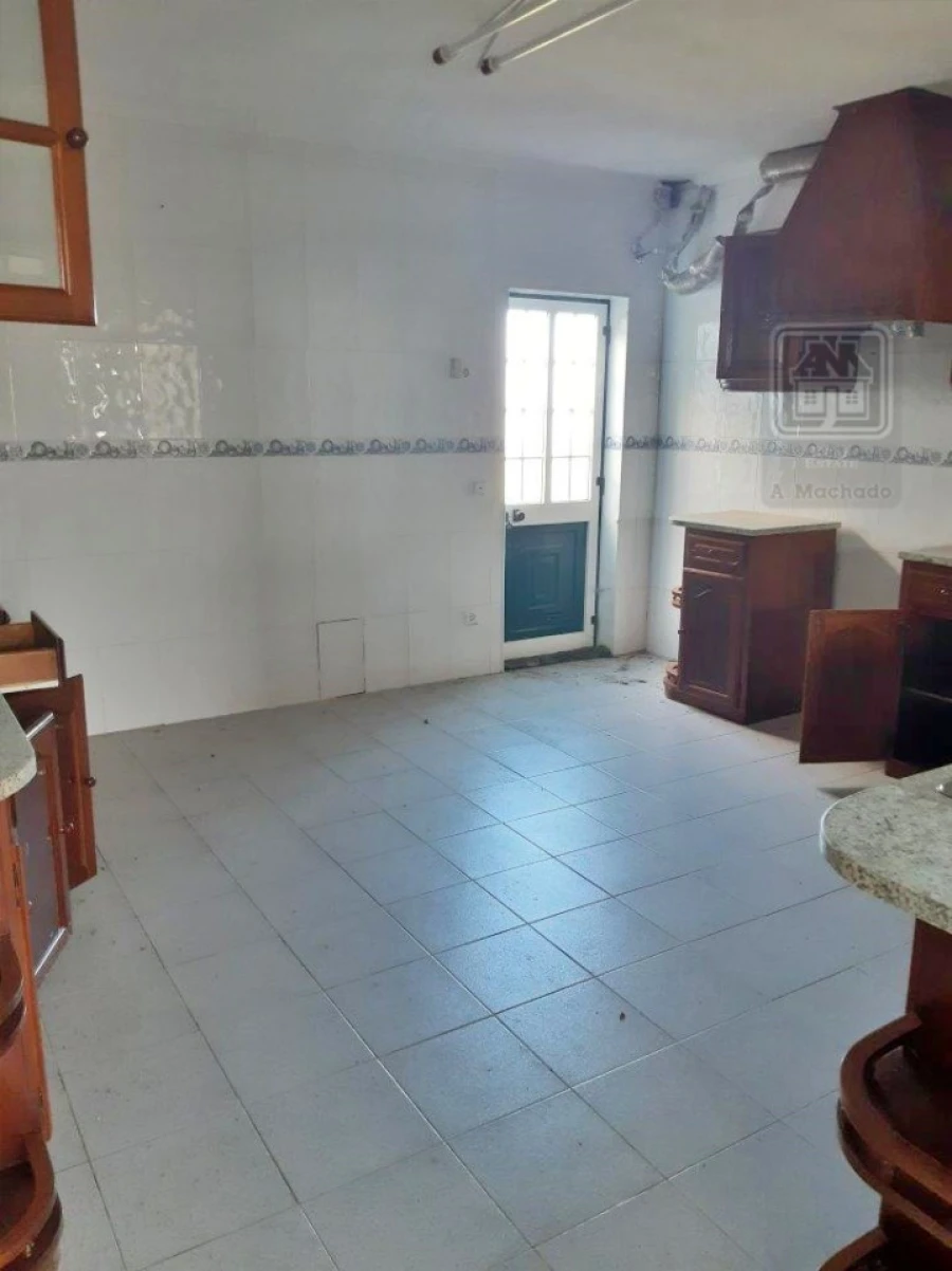 Moradia T4 para Venda em Velas (São Jorge) Foto 7