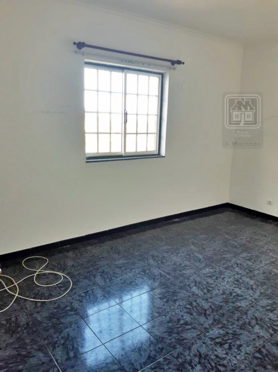 Moradia T4 para Venda em Velas (São Jorge) Foto 10