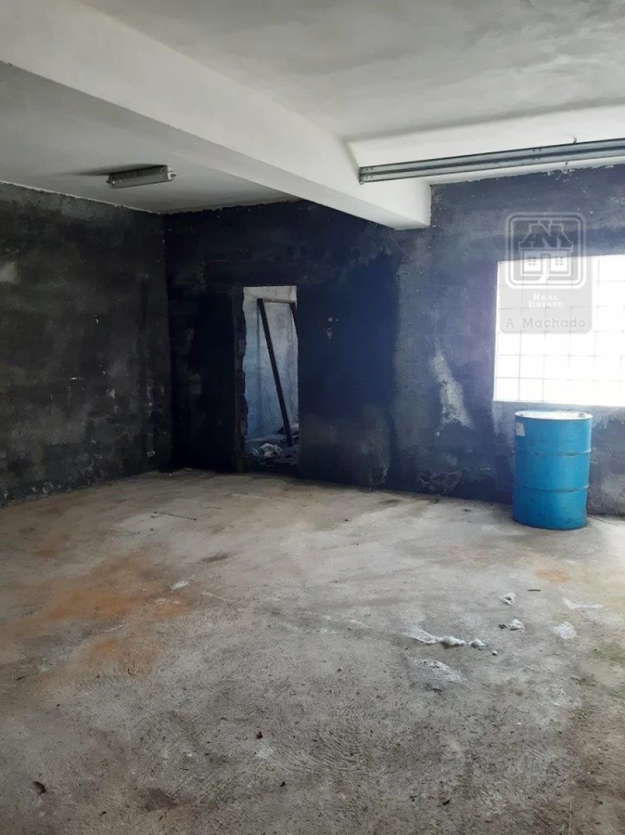 Moradia T4 para Venda em Velas (São Jorge) Foto 15