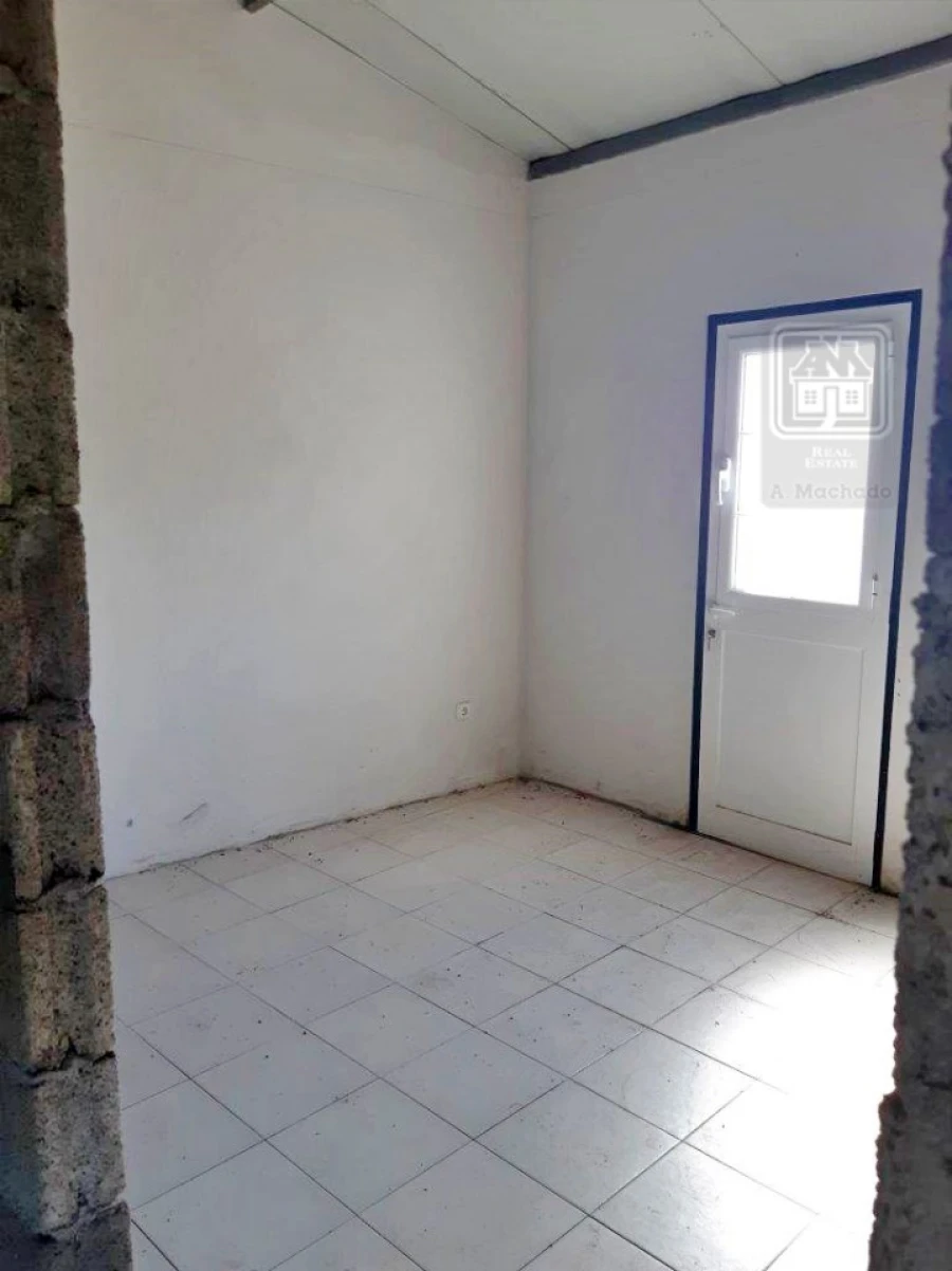 Moradia T4 para Venda em Velas (São Jorge) Foto 23
