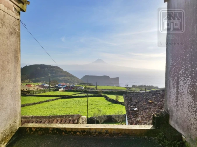 Moradia T4 para Venda em Velas (São Jorge) Foto 3