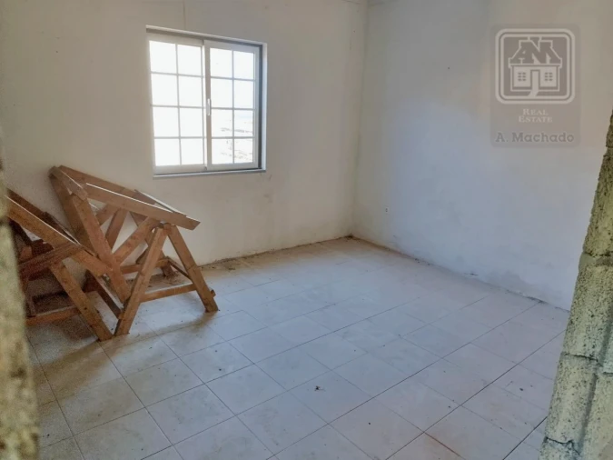 Moradia T4 para Venda em Velas (São Jorge) Foto 17