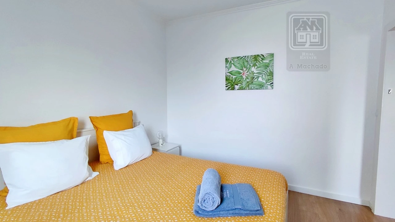 Moradia T7 para Venda em Fenais da Luz Foto 51