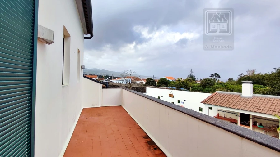 Moradia T7 para Venda em Fenais da Luz Foto 32