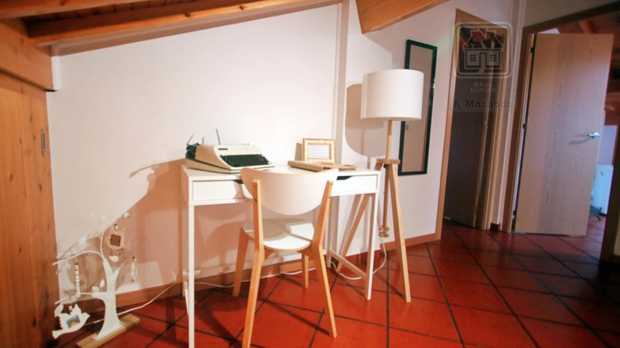 Moradia T7 para Venda em Fenais da Luz Foto 68